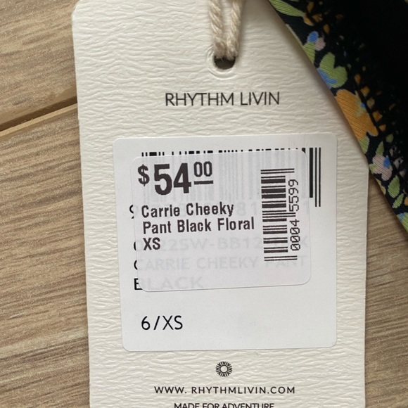 Floral bikini - Picture 4 of 4